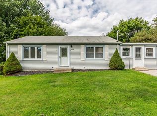 228 Grandview Ave, Woonsocket, RI 02895