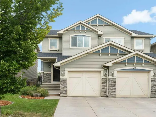 24 SW New Brighton Lndg SE, Calgary, AB T2Z 0S5