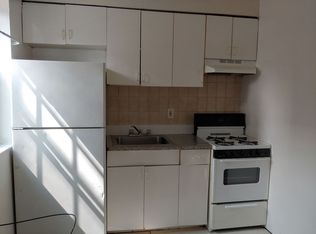 58-05 Van Cleef St #1F, Corona, NY 11368