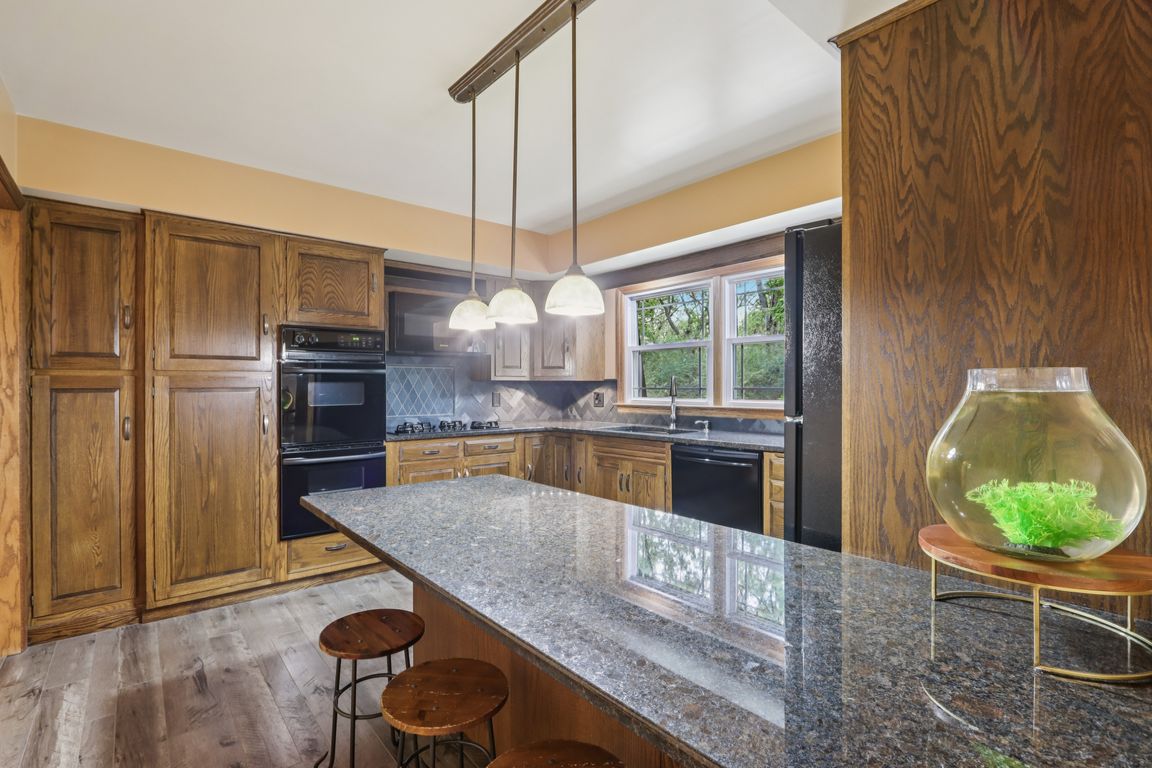 next background image