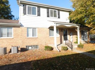 1956 Orchard Crest St #7, Utica, MI 48317