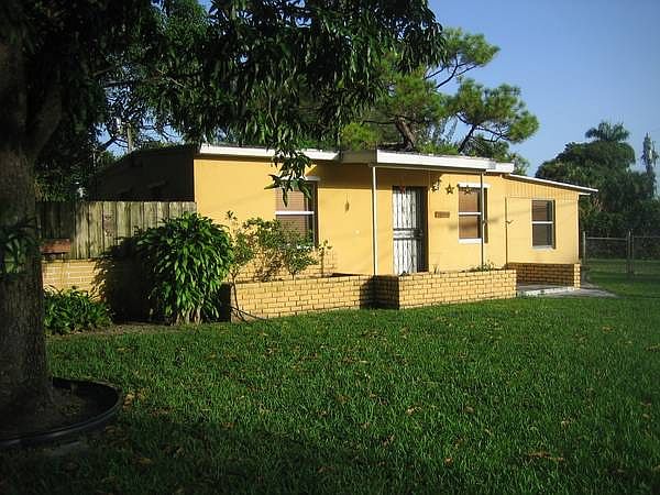 1st image of 12750 Westview Dr