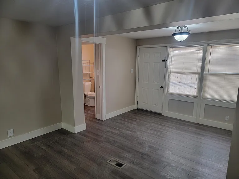 8490 S 1330 E — Photo 7