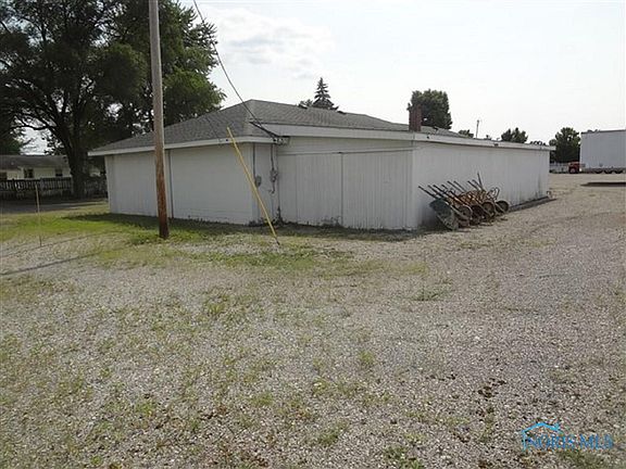 5th image of 1703 E 4th St