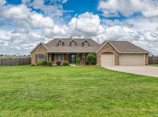 14205 N Sandstone Ave, Skiatook, OK 74070
