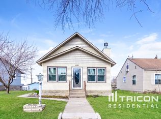 416 S Olive St, Waconia, MN 55387