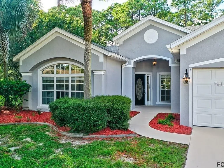 7 Shinnecock Ct — Photo 1