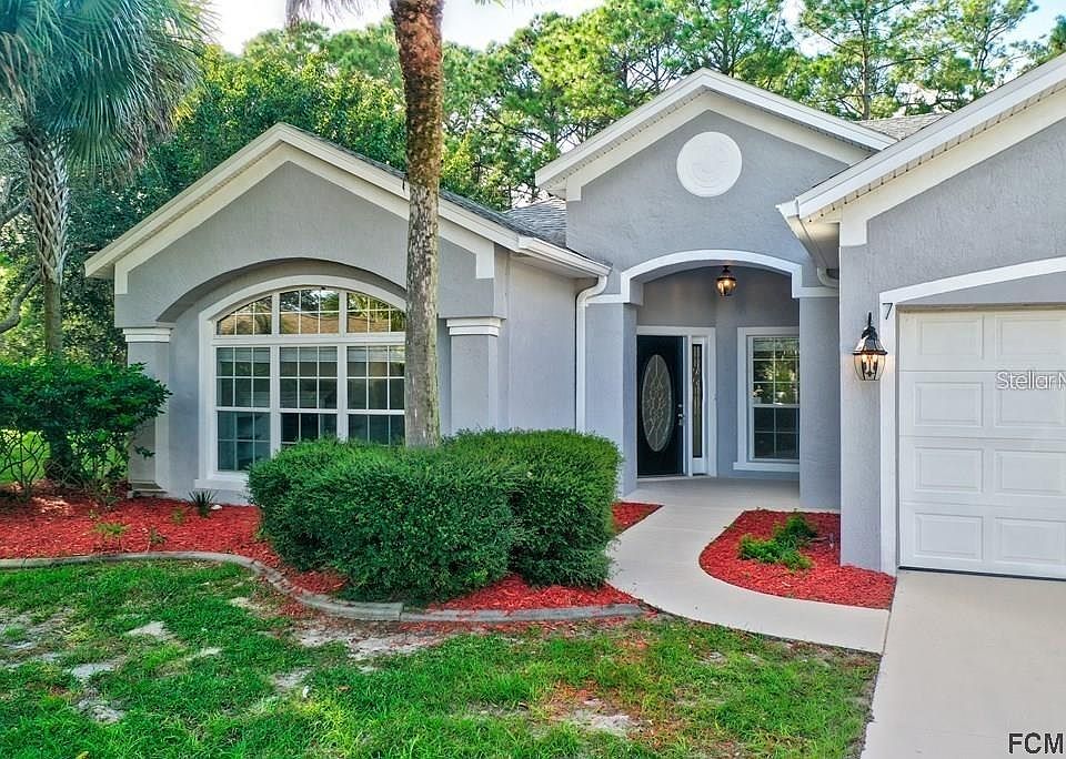 1st image of 7 SHINNECOCK COURT