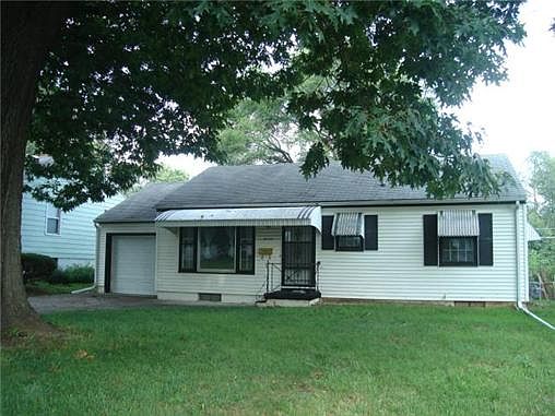 1st image of 5735 S Benton Ave
