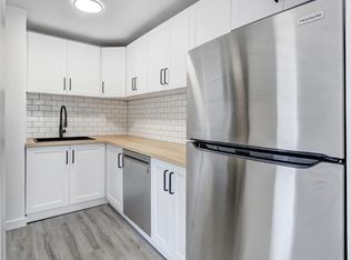 414 60th Ave NE #M, Calgary, AB T2K0L6