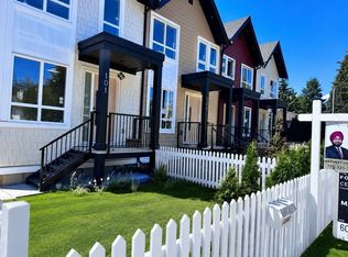 10039 128th St #102, Surrey, BC V3T2Z1