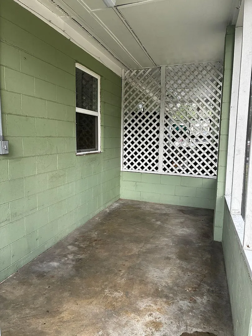Pineview — Photo 2