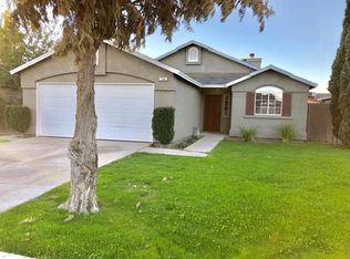 744 Lowe Ct, Firebaugh, CA 93622