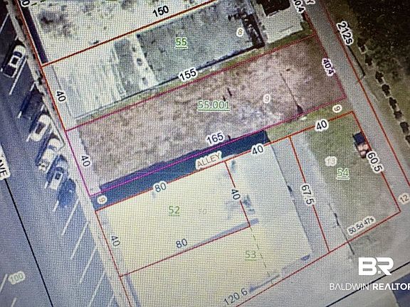 4th image of 10 Hand Ave