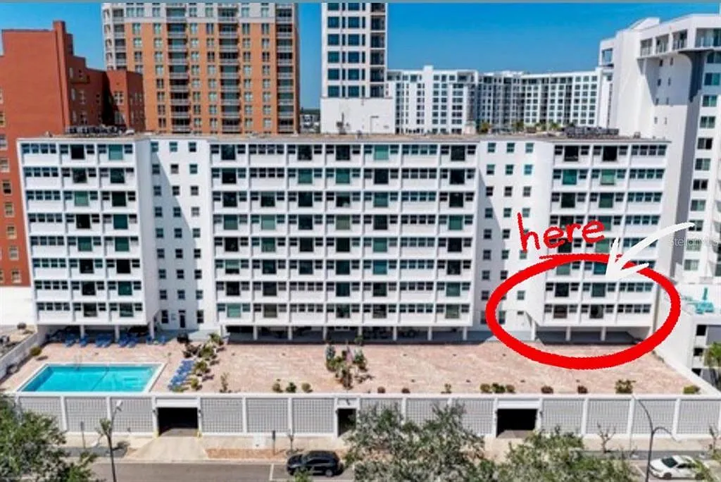 Building Photo - 33 S Gulfstream Ave #409
