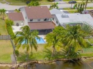 11840 NW 42nd St, Sunrise, FL 33323