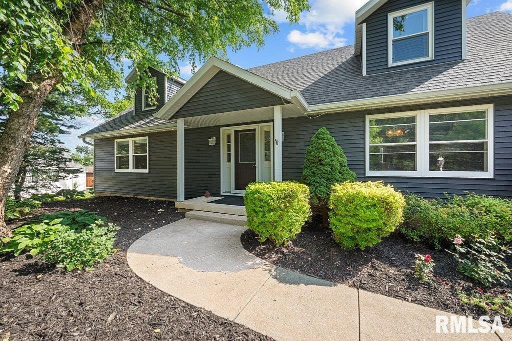 8127 Knoxville Rd, Milan, IL 61264 Zillow
