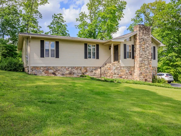 20 Battlefield Cir, Ringgold, GA 30736