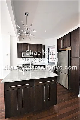 Rented by GPS Realty NYC | media 82