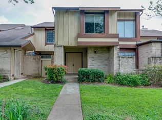 8534 Dairy View Ln, Houston, TX 77072