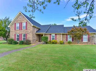 11 Dee Ann Rd, Trinity, AL 35673