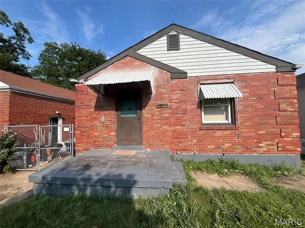 1250 Grant Dr, Saint Louis, MO 63132