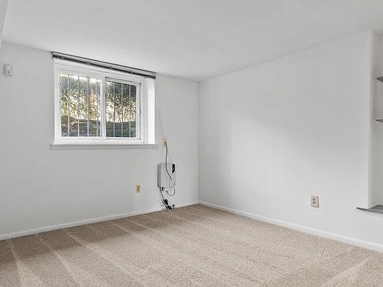 6352 Aurelia St #521 — Photo 6