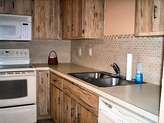 Kitchen includes appliances