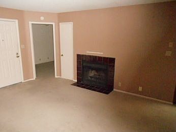 3rd image of 20250 N 6th Dr Unit 3