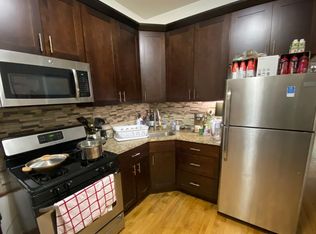 2338 W Iowa St, Chicago, IL 60622