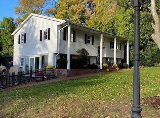 10 Anna Rd, Burlington, MA 01803