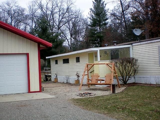 1st image of 15536 E Crooked Lake Ln