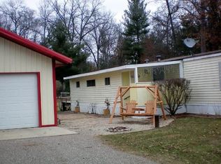 15536 E Crooked Lake Ln, Crivitz, WI 54114