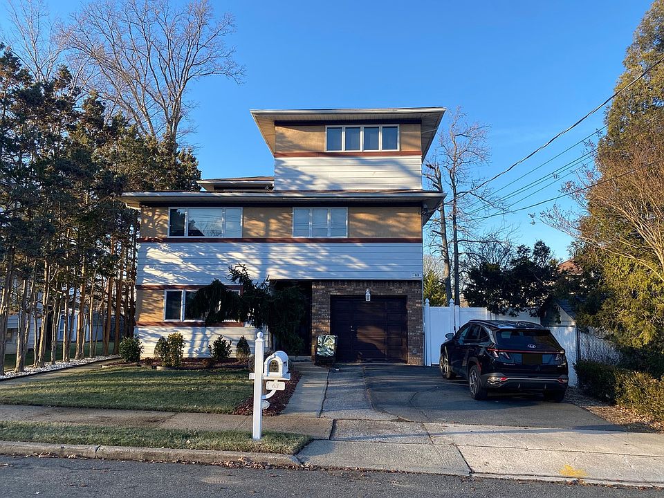 1st image of 63 Mosely Ave