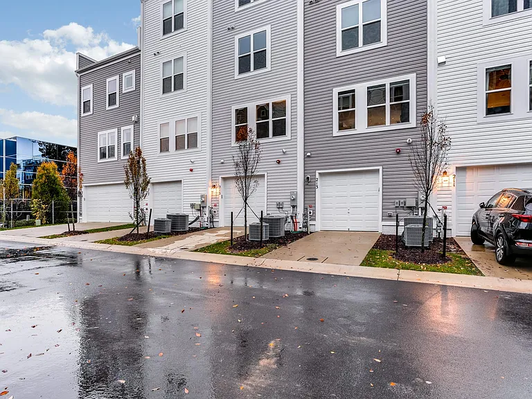 215 Wesley Brown Ln — Photo 39