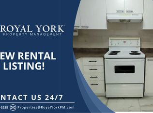 1995 Pine Grove Ave, Pickering, ON L1V6W4