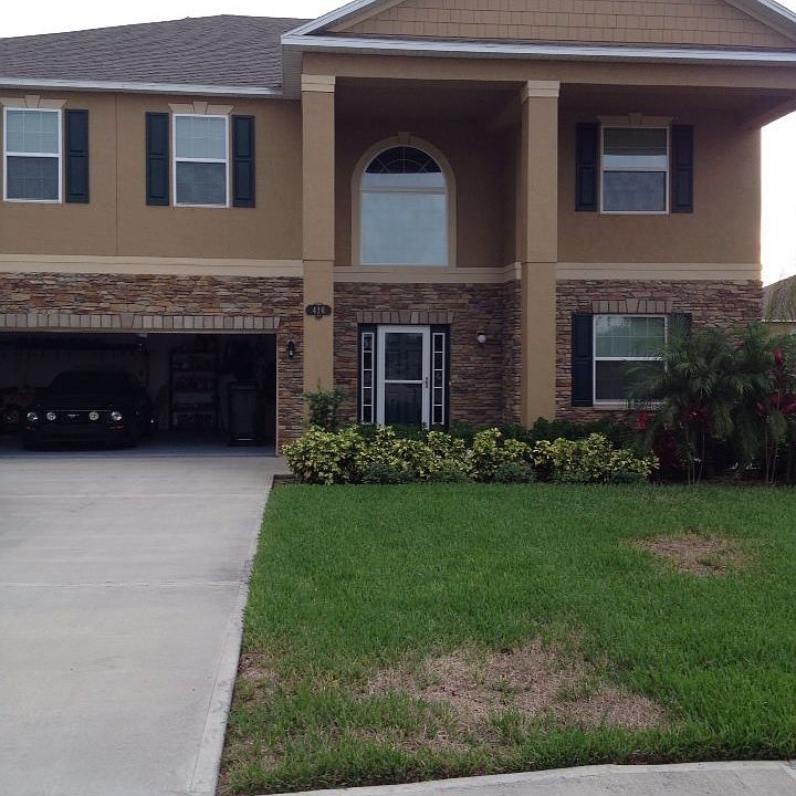 1st image of 410 Meredith Way