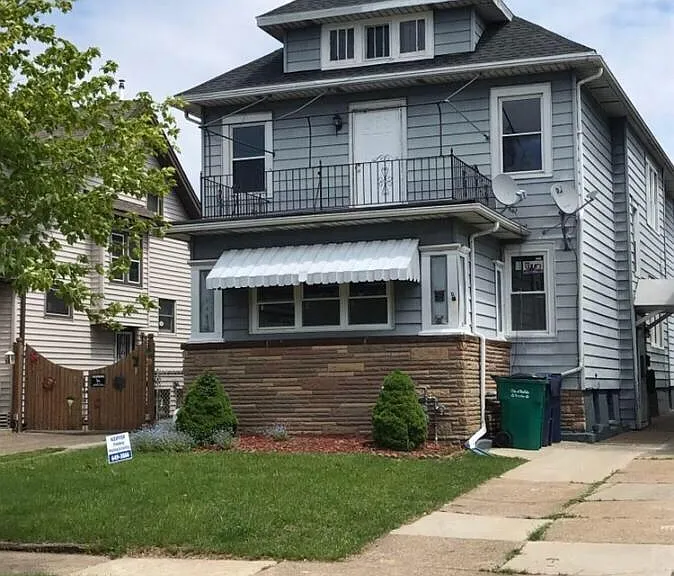 55 Norwalk Ave — Photo 12