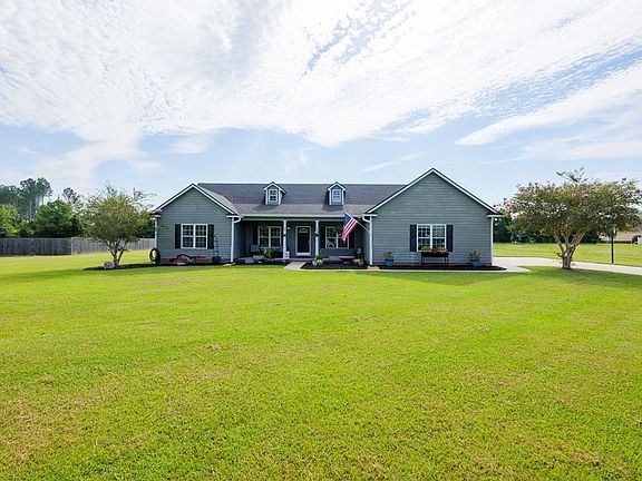 2nd image of 37 Woody Springs Dr