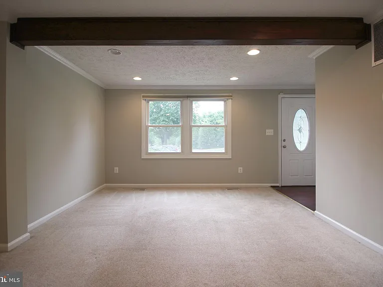 14126 Red River Dr — Photo 7