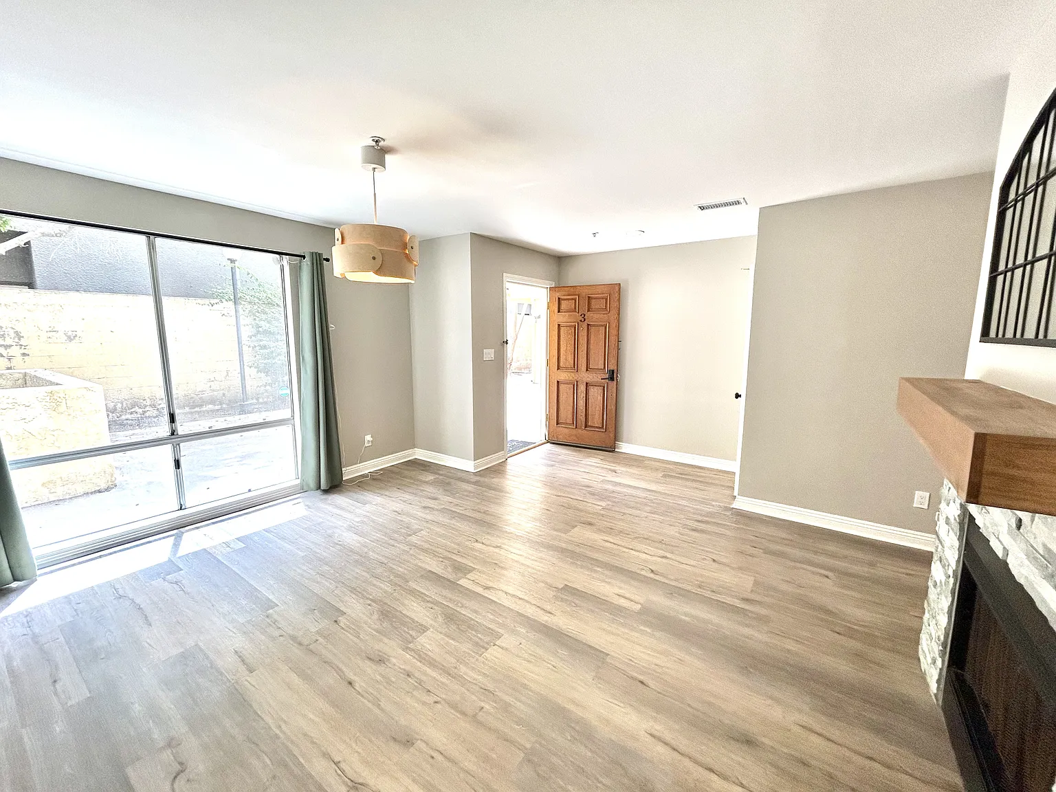 2 bed, 2.5 bath, 1260 sqft, $3,600 — Photo 1