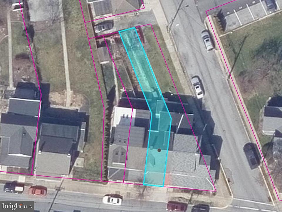 2nd image of 75 Front St