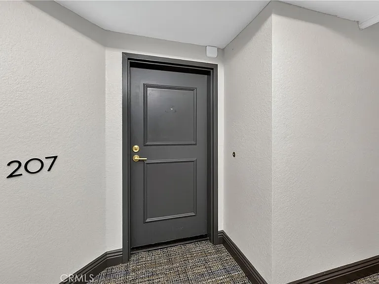 950 Cagney Ln #207 — Photo 28