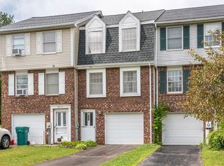 3214 Pintail Vw, Walworth, NY 14568