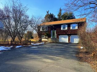 4 Dogwood Ln, Brewster, NY 10509