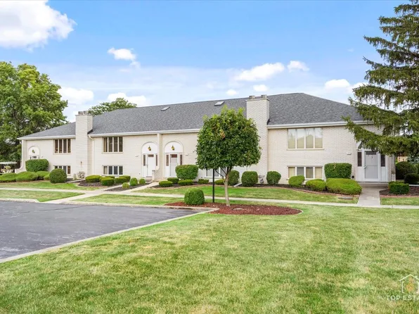 15217 S 73rd Ave #31, Orland Park, IL 60462