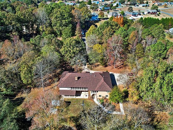 4th image of 106 Beason Ct