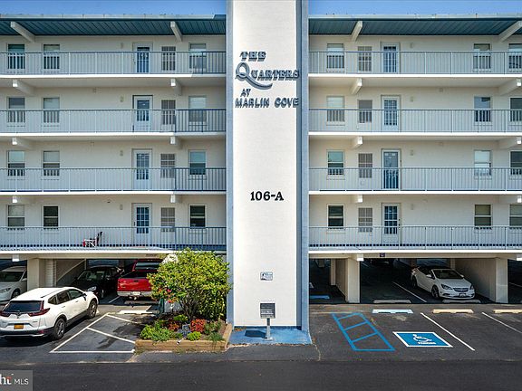 2nd image of 106 120th St Unit 303