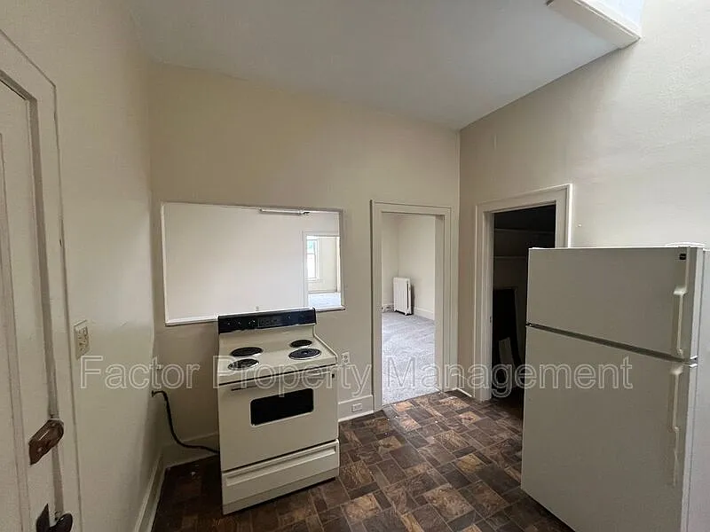 1 bed, 1.0 bath, 730 sqft, $925 — Photo 4