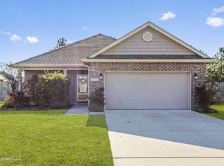 1262 Lilac Cv, Ocean Springs, MS 39564